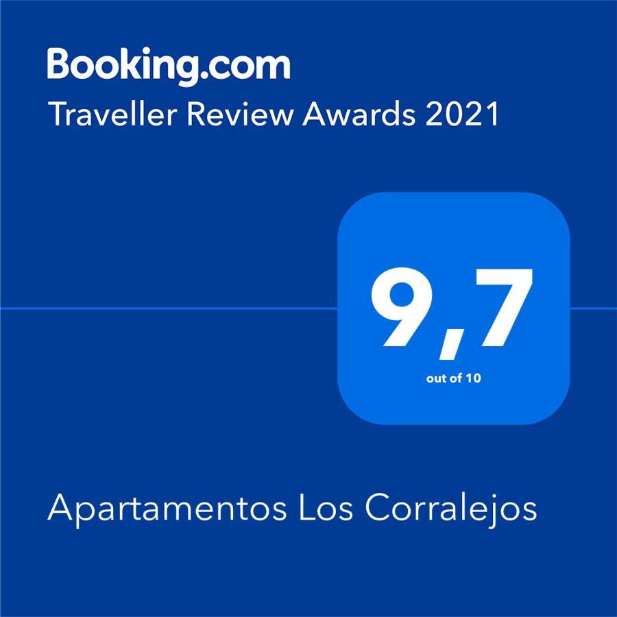 Apartamentos Los Corralejos 푸엔히롤라 외부 사진