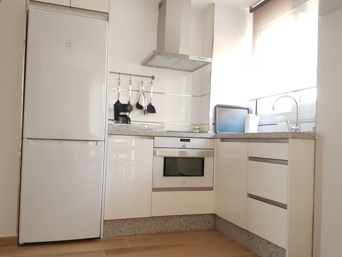 Apartamentos Los Corralejos 푸엔히롤라 외부 사진